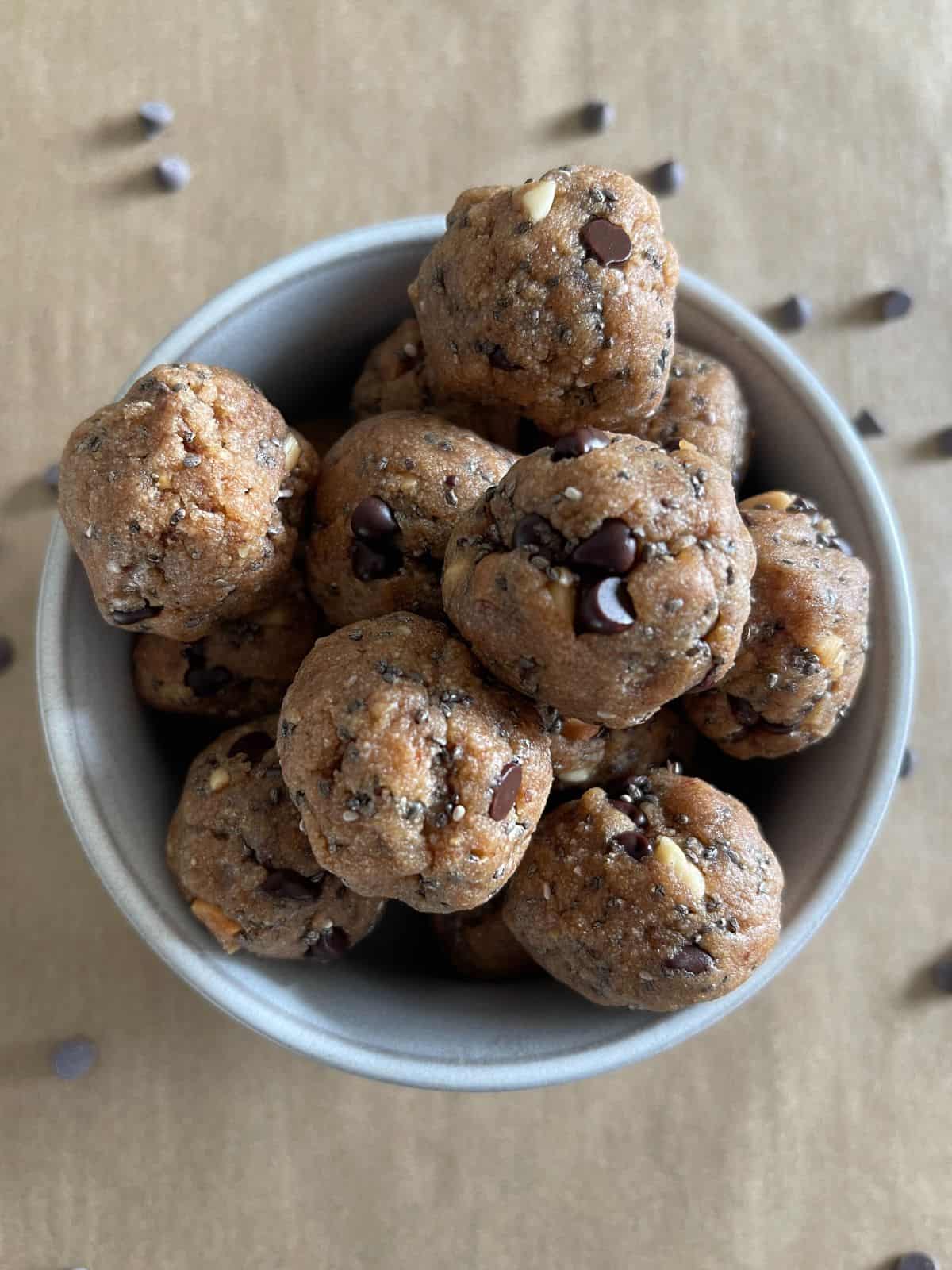 Protein Cookie Dough Balls